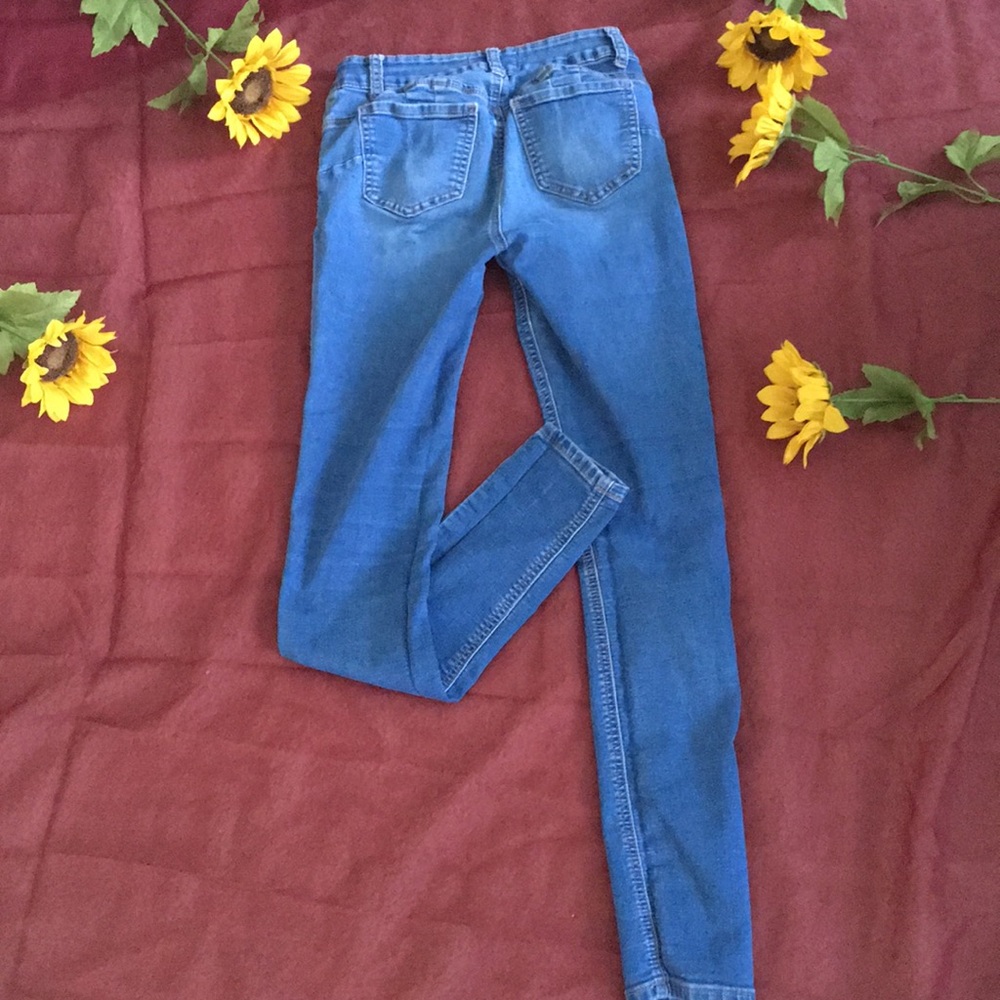 Jeans - Picture 2 of 2